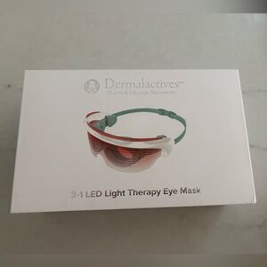 Red LED Light Therapy Eye Mask